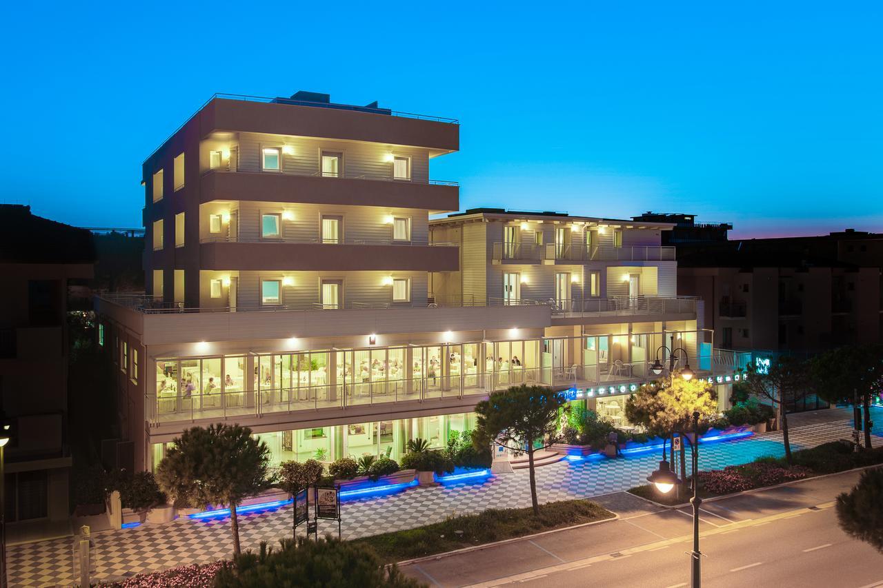 Hotel Nettuno Cesenatico Exteriér fotografie